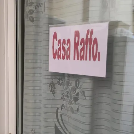 بيت ضيافة Casa Raffa Megaride's Dependance